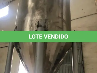 LOTE 017 - SILO DIÂMETRO 1,5m/ ALTURA 1,5m/ FUNIL 1,2m ALTURA, ano  2005