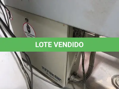 LOTE 055 - Maquina de corte e fresa cnc vetor 