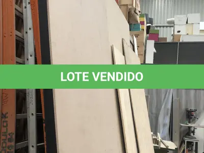 LOTE 020 - Lote com placas em mdf e compensado novas 