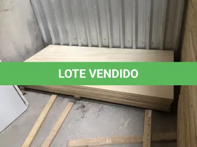LOTE 020 - Lote com placas em mdf e compensado novas 