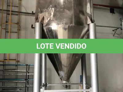 LOTE 017 - SILO DIÂMETRO 1,5m/ ALTURA 1,5m/ FUNIL 1,2m ALTURA, ano  2005
