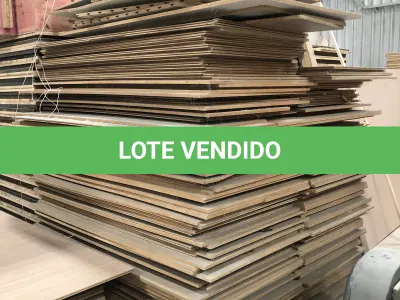 LOTE 020 - Lote com placas em mdf e compensado novas 