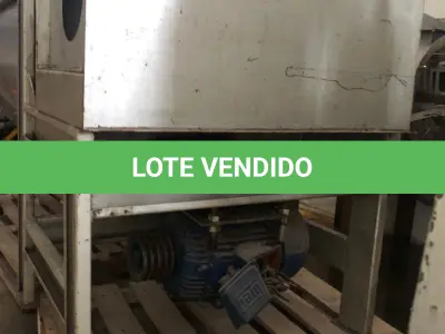 LOTE 018 - MISTURADOR de inox COM MOTOR,  Dimensões: C 1480 x A 860 x L 940 mm, ano 2010