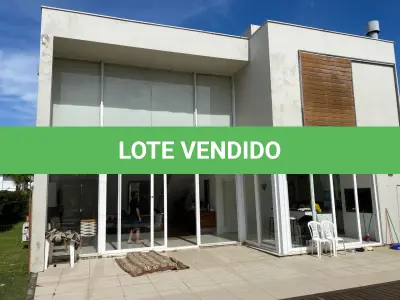 LOTE  - IMÓVEL NO COND. PORTO CORONADO