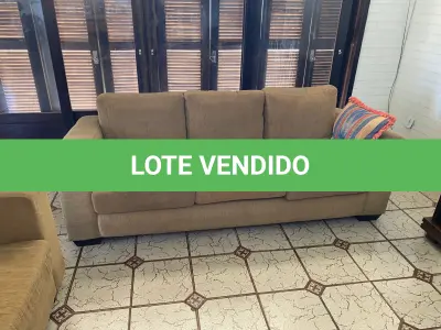 LOTE 2 - MÓVEIS DENTRO DA CASA