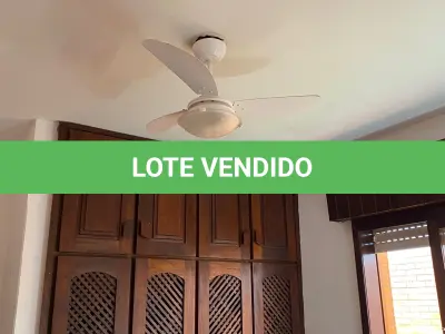 LOTE 2 - MÓVEIS DENTRO DA CASA