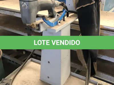 LOTE 072 - grampeadeira 