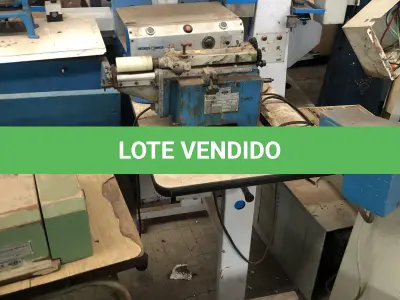 LOTE 127 - maq de passar cola