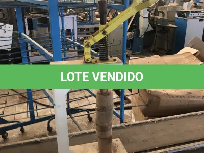LOTE 007 - prensinha manual