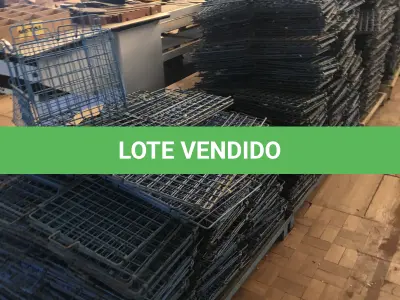 LOTE 146 - lote de caixas vazadas metálicas de empilhar