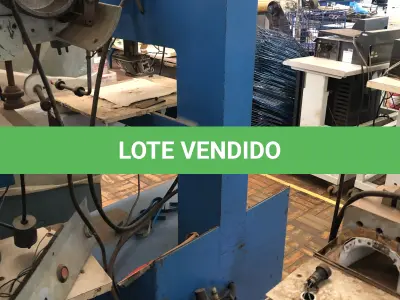 LOTE 366 - Prensa 
