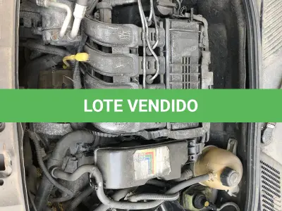 LOTE 005 - Renault Clio aut 1.0 16v pl.DMK1755 03/04