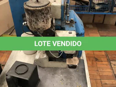 LOTE 312 - Máquina de passar cola