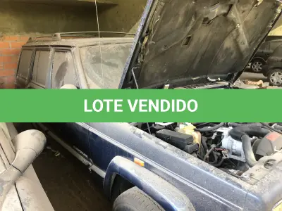 LOTE 007 - Jeep Cherokee Sport c/GNV (verificar documento) pl.DDO0868 2000/2000