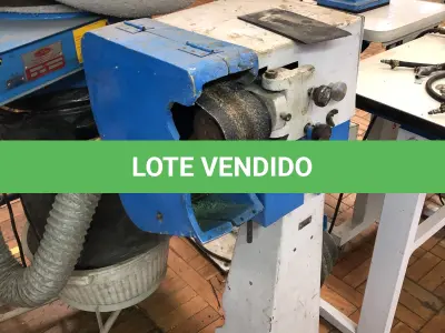 LOTE 318 - 5 lixadeiras