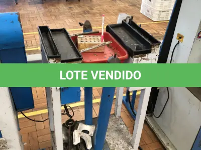 LOTE 278 - torninho duplo