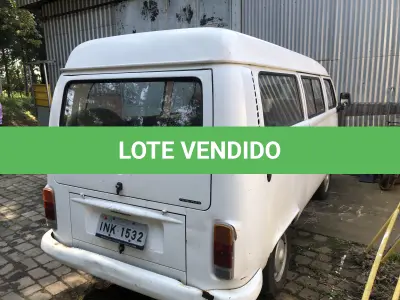 LOTE 002 - VW Kombi Placas INK 1532 06/07