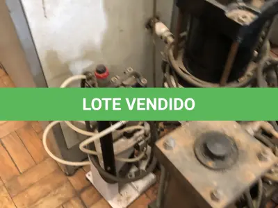 LOTE 354 - 14 prensas