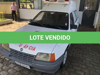 LOTE 001 - GM Kadett Ipanema ambulância 94/95