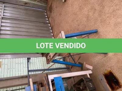 LOTE 477 - Guilhotina manual 