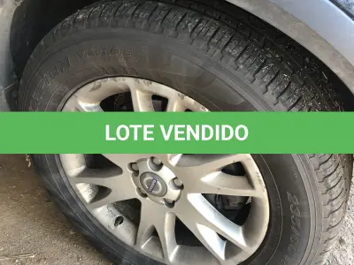 LOTE 003 - Volvo XC90 V8 AWD placa DOS7772 06/07