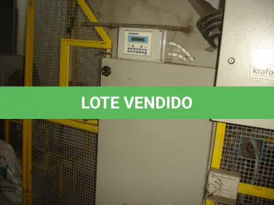 LOTE 056 - enfardadeira Indumak incompleta com NR12