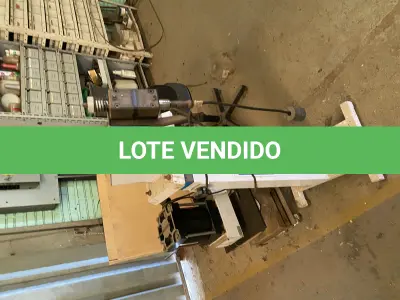 LOTE 449 - Maquina de rebater costura 