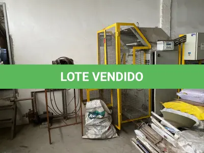 LOTE 058 - um motor motobomba para poço