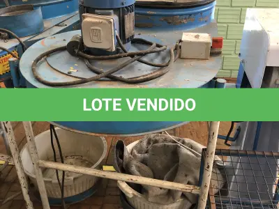 LOTE 353 - 5 coletores de pó 