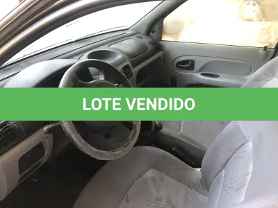 LOTE 005 - Renault Clio aut 1.0 16v pl.DMK1755 03/04