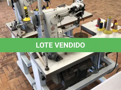 LOTE 218 - 2 máquinas de costura pfaff