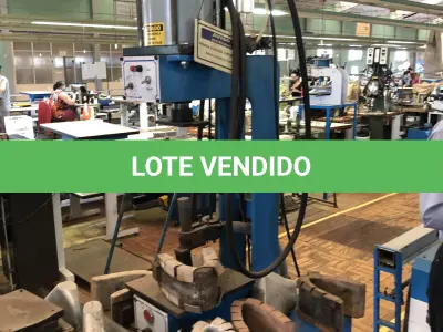 LOTE 370 - Prensa 