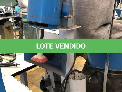 LOTE 322 - Lixadeira boneca
