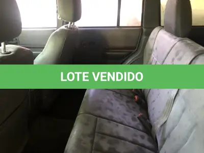 LOTE 007 - Jeep Cherokee Sport c/GNV (verificar documento) pl.DDO0868 2000/2000