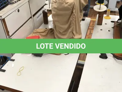 LOTE 390 - 7 máquinas de costura