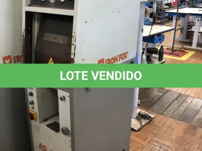 LOTE 299 - Prensa boca de sapo Iron fox AS1800