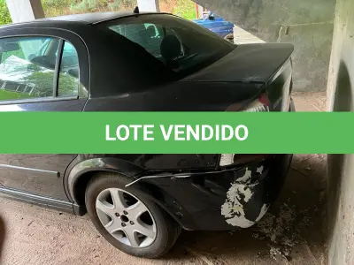 LOTE 004 - Chevrolet Astra sedan 2.0 pl. DQB1066 04/05