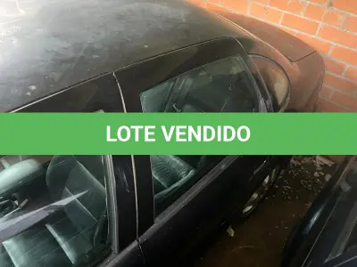 LOTE 006 - GM Vectra sedan cd pl. EZG2266  03/04