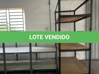 LOTE 001 - lote de prateleiras largas tipo modulaveis