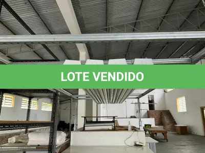 LOTE 007 - 4 luminarias tipo ho