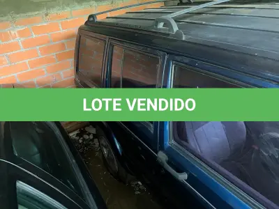 LOTE 007 - Jeep Cherokee Sport c/GNV (verificar documento) pl.DDO0868 2000/2000