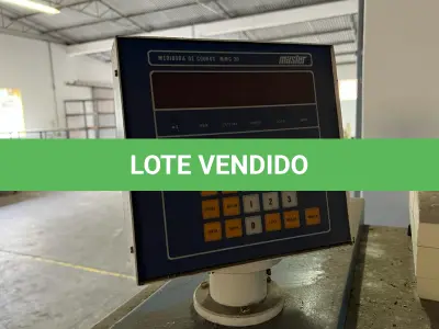 LOTE 015 - maquina de medir couros Master MMC 30