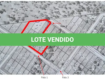 LOTE 000 - Uma área de terrenos, de forma irregular, localizada na Vila Progresso Área total do terreno é de 4.800,00m