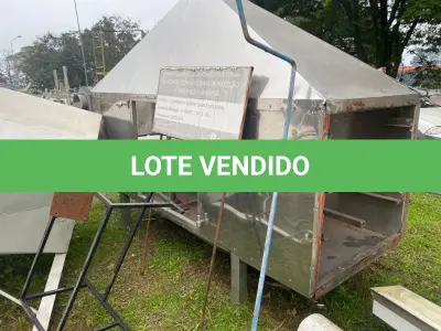 LOTE 072 - Lote de fornos de aplicação de cobertura e sabor , em inox, estado de sucata, tacho em inox, esteiras usadas, etc. Em Ijuí/RS
