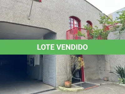 LOTE 001 - Um terreno c/1.360,00m², caracterizado c/o nº11, do desmembramento, sito no Beco de Servidão em continuação da R. Dona Alzira, sob nº 952