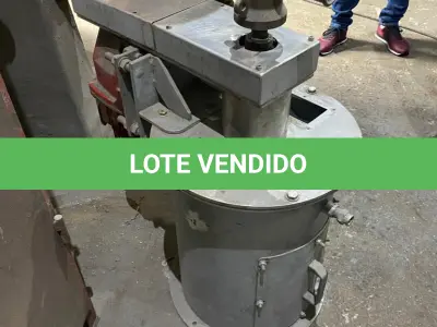 LOTE 069 - Vaporizador, marca Streckel e Scharader, modelo RD 350, número de série sns, ano de fabricação 2008, NP 136. Em Ijuí/RS