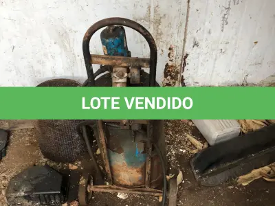 LOTE 000 - SILOS DE INOX – CALDEIRAS – TANQUES 100MIL L – BALANÇA RODOVIÁRIA – RESERVATÓRIO DE ÁGUA – UNO MILLE 95/96