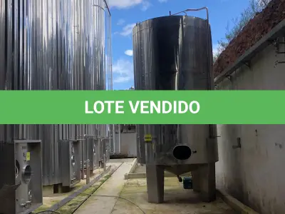 LOTE 000 - SILOS DE INOX – CALDEIRAS – TANQUES 100MIL L – BALANÇA RODOVIÁRIA – RESERVATÓRIO DE ÁGUA – UNO MILLE 95/96