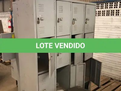 LOTE 018 - 3 ARMÁRIOS DE AÇO, VESTIÁRIO, C/ 16 PORTAS