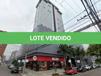 LOTE 002 - Imóvel 2. O box nº 402 do Ed. Platinum Executive Center